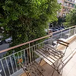 Hub 57 In The Heart Of The City Tessalónica